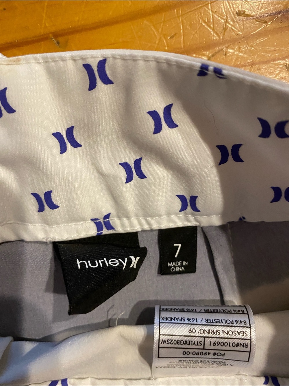 Hurley White and Navy Striped Women’s Athletic Board Shorts - Picture 2 of 6